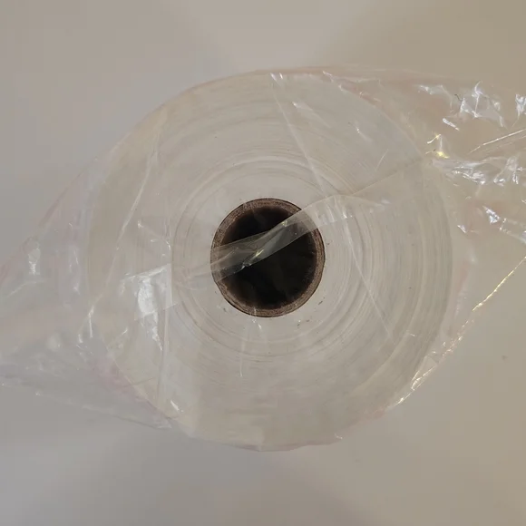 NEW Big 6" X 4" Red Fragile Handle With Care Stickers. (300) - Picture 3 of 3